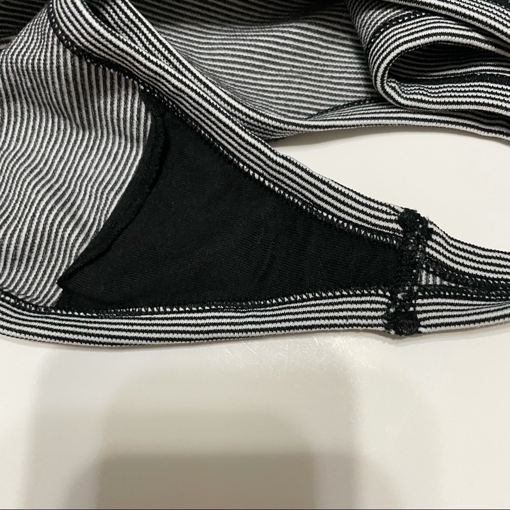 Forever 21 Forever 21 Black & White Body Suit - Picture 12 of 14